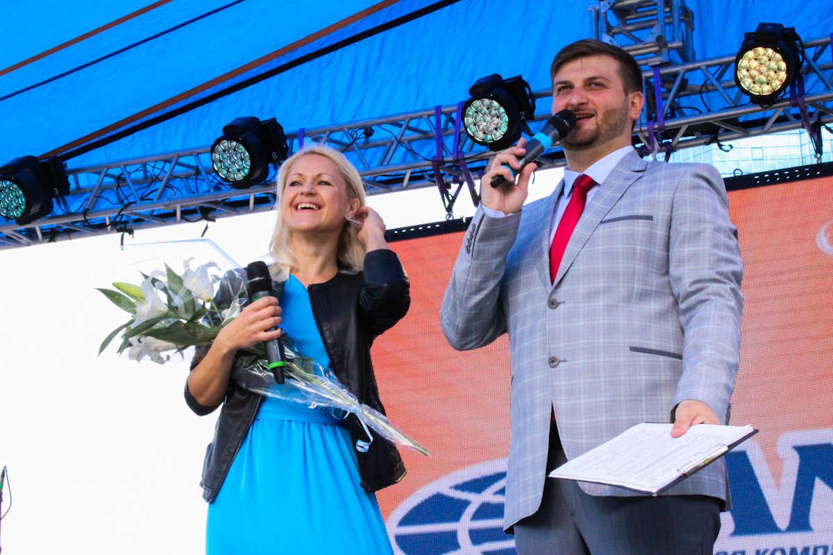 Южноуральцы поздравили Челябинск песней
